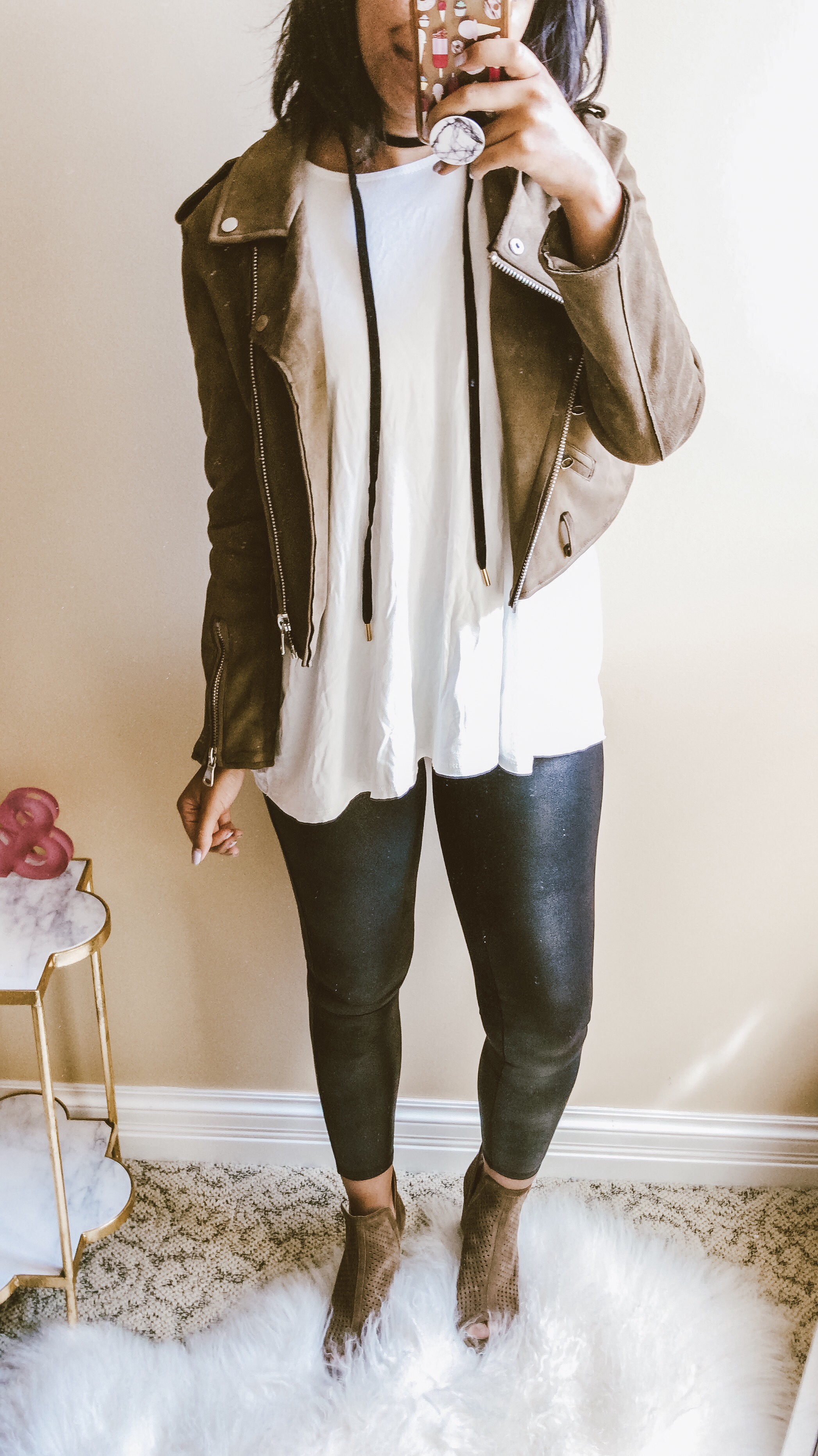 what to wear with faux leggings